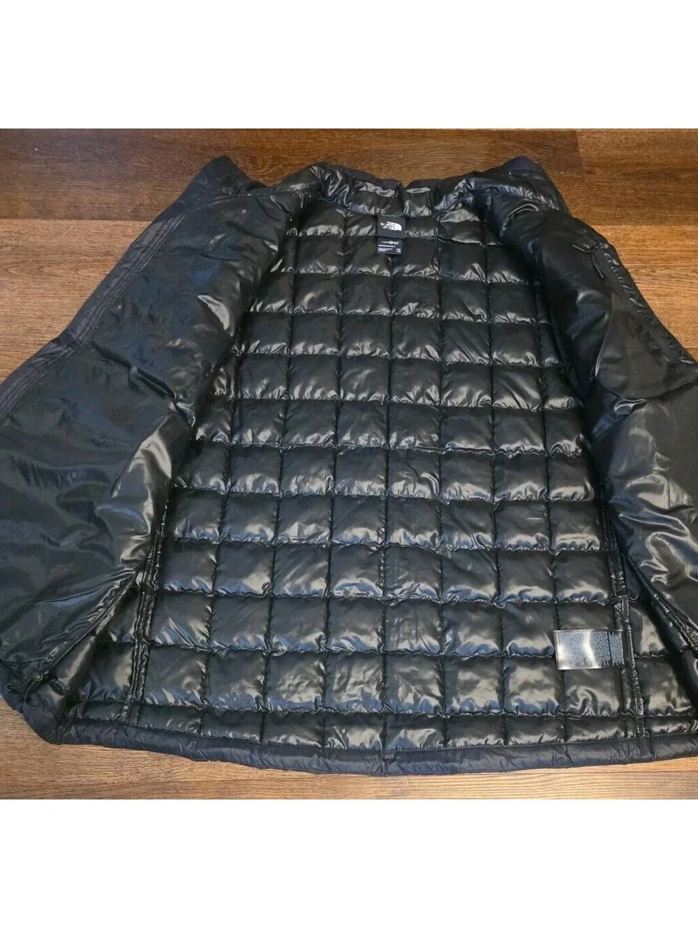 The North Face ThermoBall Eco Puffer Vest Insulated Black Men's Size Large - NWT